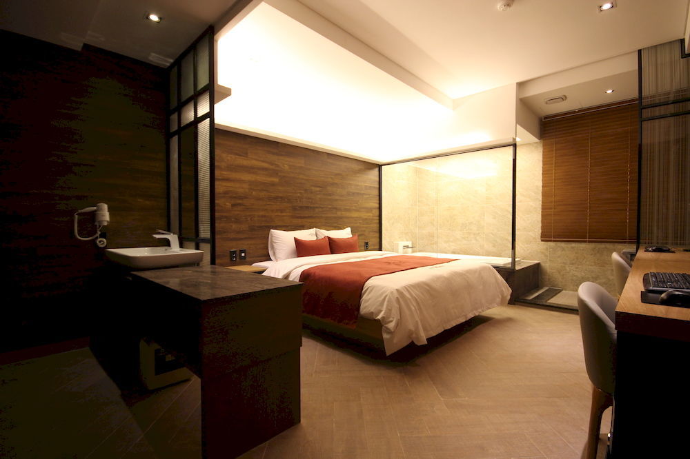 The Club Hotel Seomyeon Busan Esterno foto