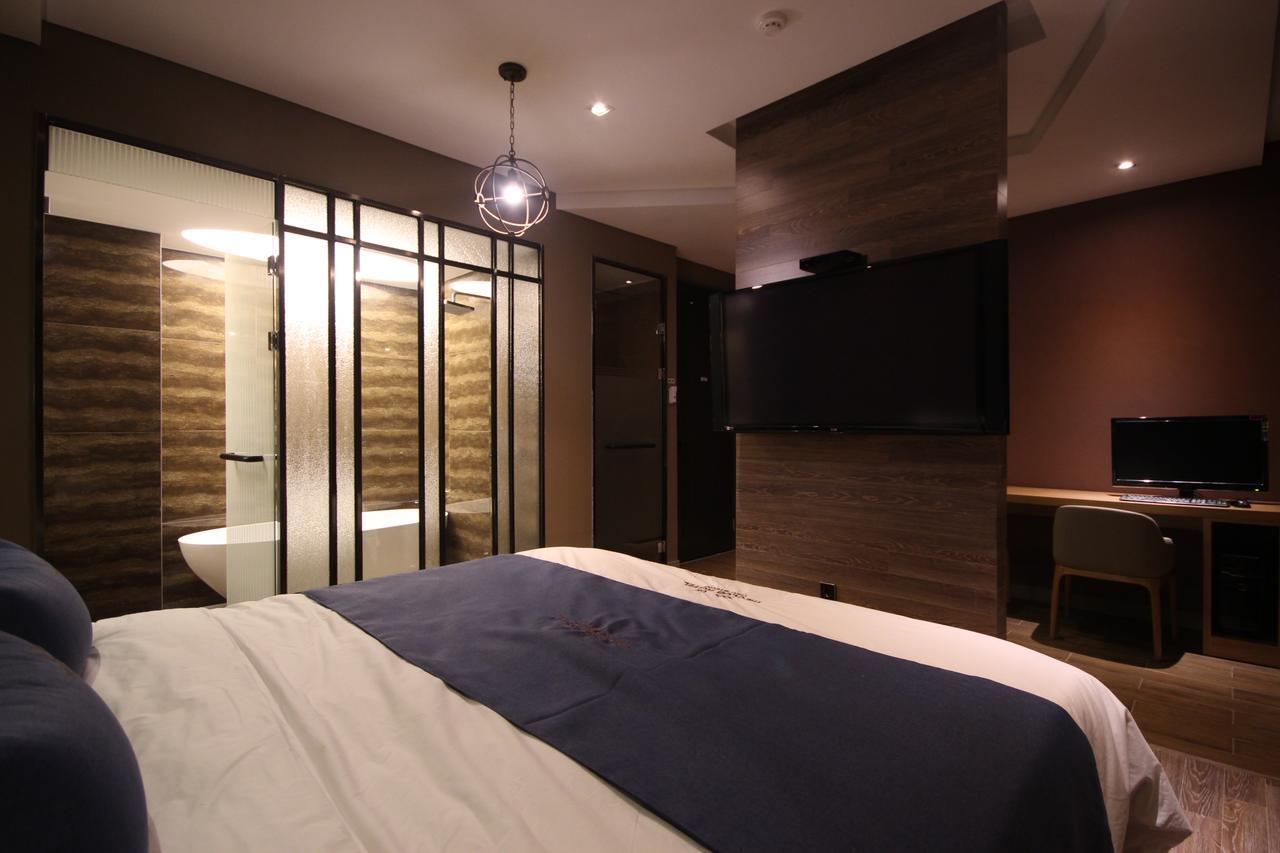The Club Hotel Seomyeon Busan Esterno foto