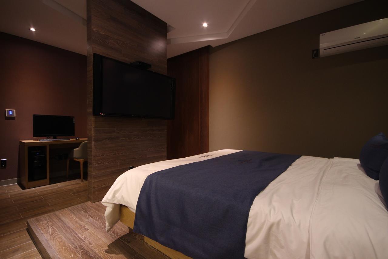 The Club Hotel Seomyeon Busan Esterno foto