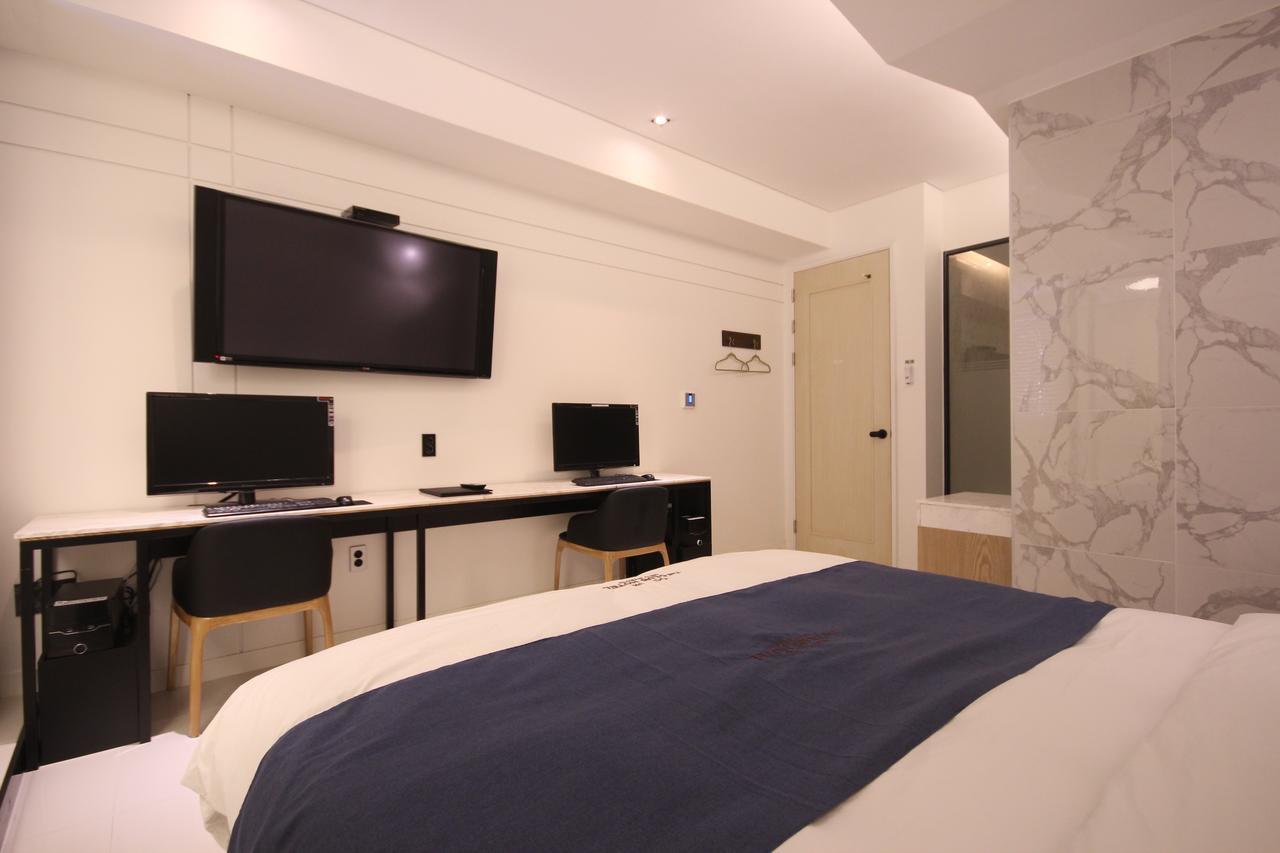 The Club Hotel Seomyeon Busan Esterno foto