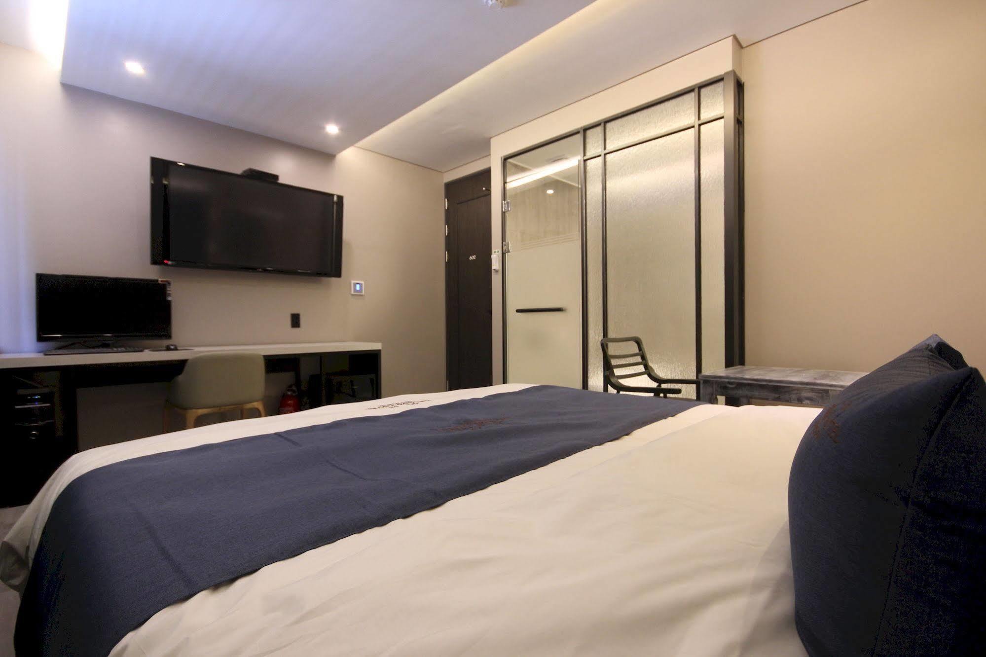The Club Hotel Seomyeon Busan Esterno foto