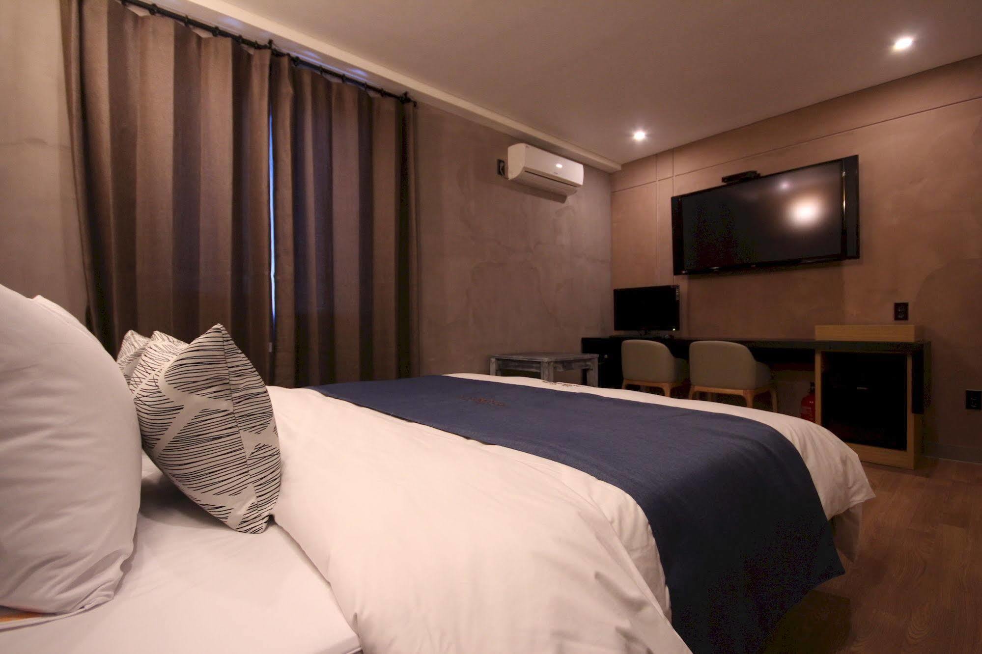 The Club Hotel Seomyeon Busan Esterno foto
