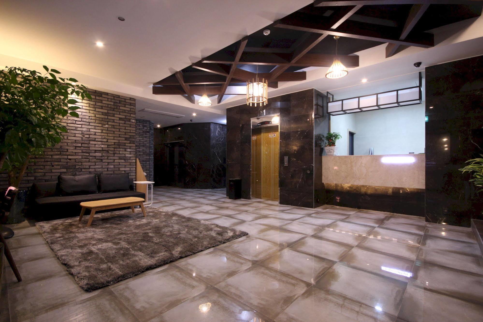 The Club Hotel Seomyeon Busan Esterno foto